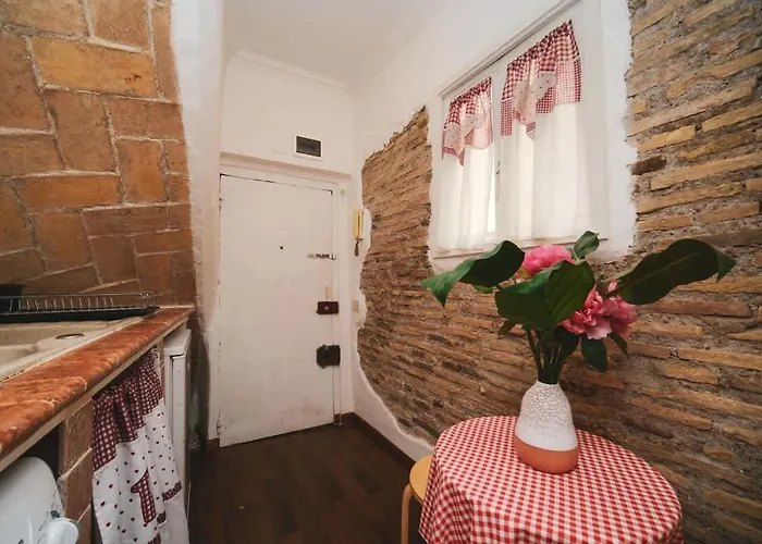 Pettinari By Buddyrent Apartment *